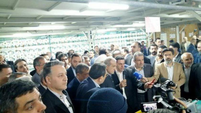 ایران پرس: پزشکیان در سفر به قرچک: بازدید از شرکت‌های صنعتی و تأکید بر ایجاد اشتغال