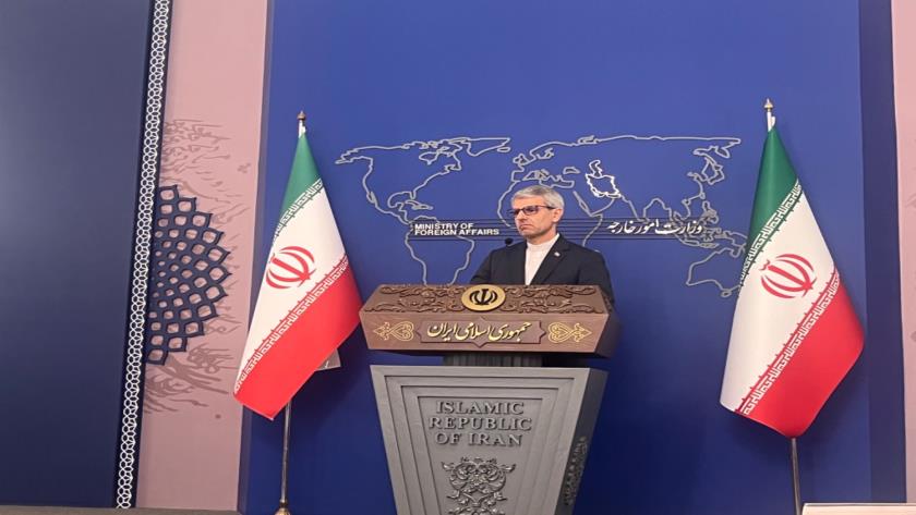 Iranpress: بقایی: پاسخ ما به نامه ترامپ از طریق مقتضی انجام خواهد شد