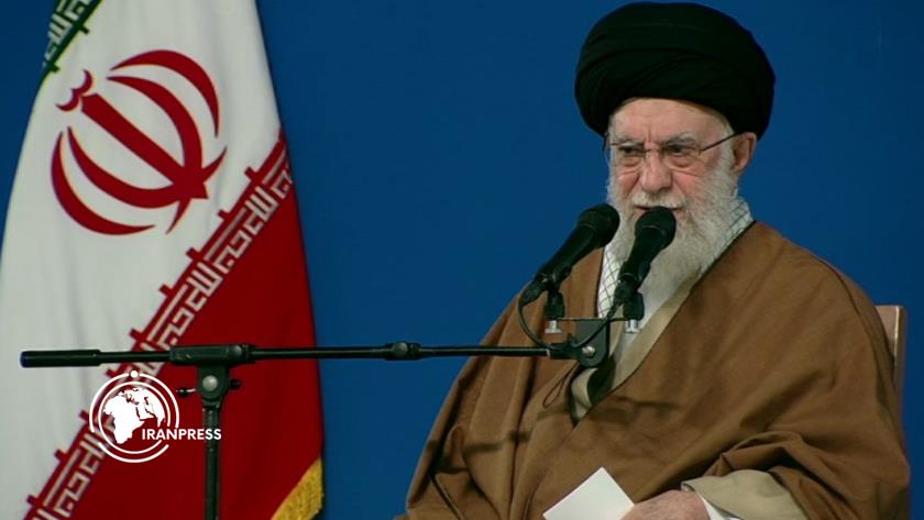 Iranpress: رهبر معظم انقلاب: قدرت معنوی ملت ایران در حوادث تلخ ۱۴۰۳ آشکار شد