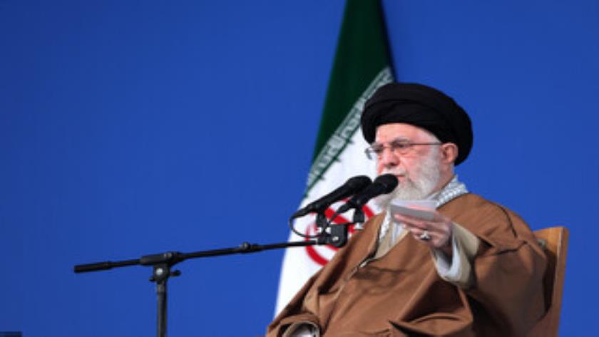 Iranpress: رهبر انقلاب اسلامی: آمریکا در مواجهه با ایران هرگز با تهدید به جایی نخواهد رسید