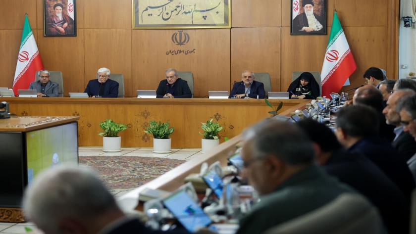 Iranpress: پزشکیان: در صورت تداوم اقدامات خصمانه رژیم صهیونیستی پاسخ شدیدتر می‌دهیم