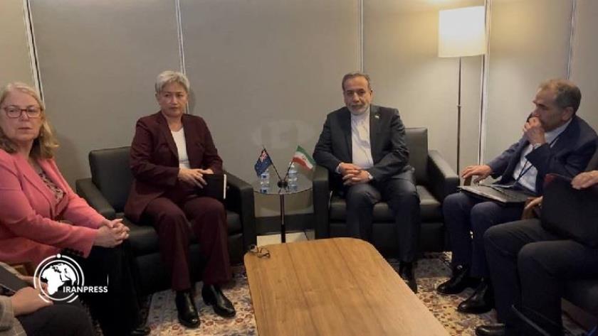 Iranpress: دیدار وزیر امور خارجه ایران با همتای استرالیایی خود