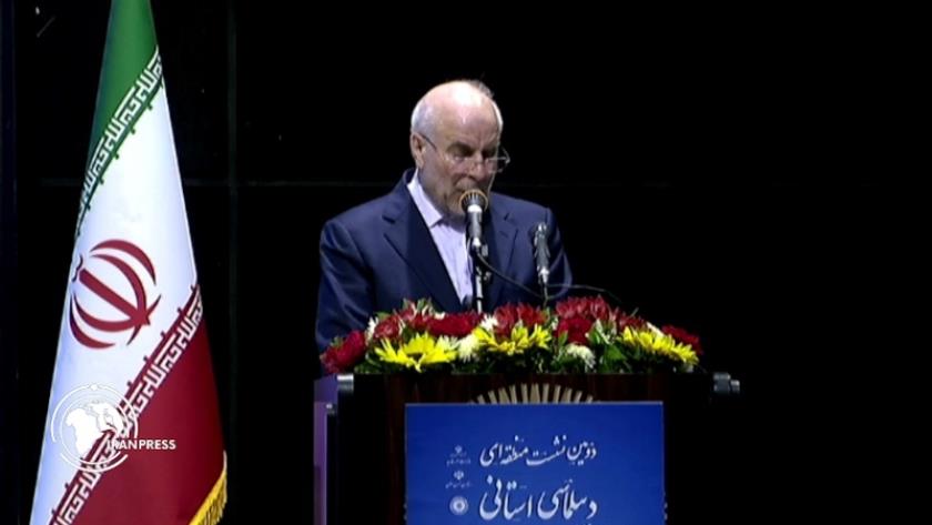 Iranpress: قالیباف: ایران می‌تواند محور همکاری‌های چندجانبه منطقه‌ای و جهانی باشد