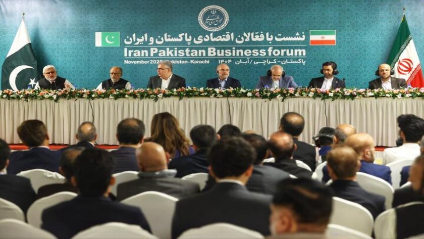 Iranpress: قالیباف: توسعه تجارت ایران-پاکستان می‌تواند تا سقف 10 میلیارد دلار برسد