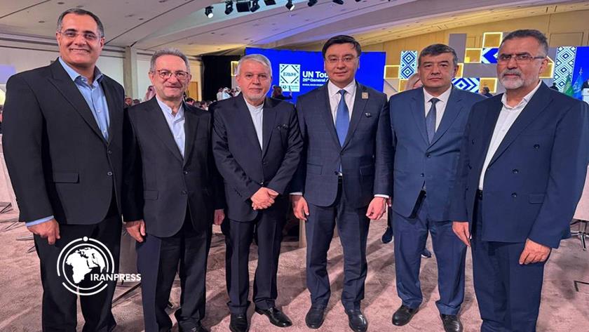 Iranpress: رایزنی صالحی امیری با مقامات ارشد کشورهای عضو سازمان جهانی گردشگری 