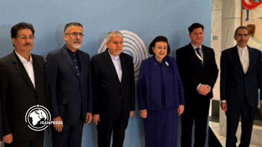 Iranpress: گسترش همکاری های ایران و یونان در زمینه فرهنگ و گردشگری