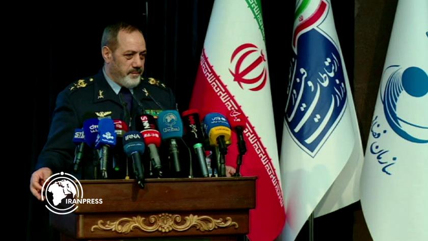 Iranpress: بزرگداشت روز ملی فناوری فضایی با حضور وزیرارتباطات
