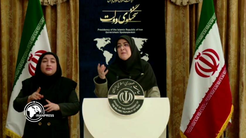 Iranpress: مهاجرانی: ایران دیپلماسی را به جنگ ترجیح می‌دهد