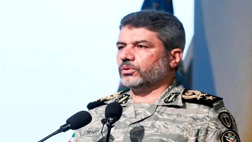 Iranpress: سخنگوی ارتش: برای هرگونه سناریوی زمینی دشمن، آمادگی کامل داریم