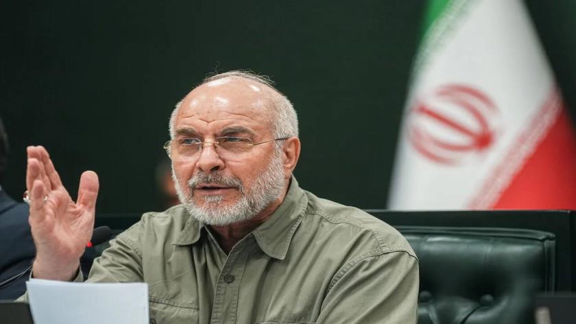 Iranpress: پاسخ قالیباف به خیال‌پردازی وزیر خزانه‌داری آمریکا: قبل از اوج گرفتن، حسابی گرم کن