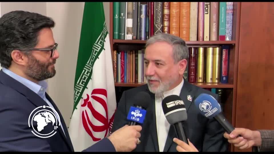 Iranpress: عراقجي: لن نقبل بأي اتفاق لا يضمن مصالحنا الوطنية