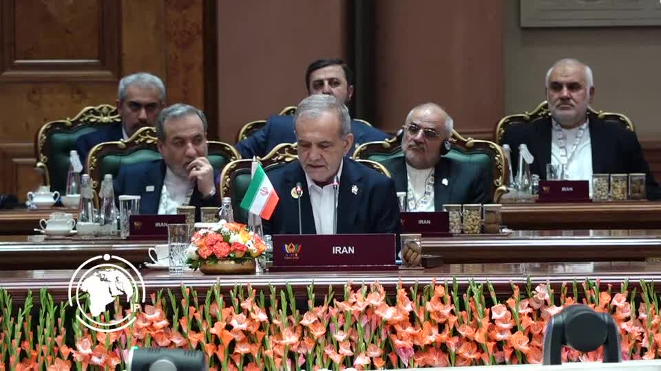 Iranpress: بزشکیان: حل القضية الفلسطينية يتطلب دوراً فاعلاً من مجموعة بريكس + فيديو