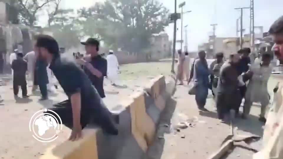 Iranpress: تفجير انتحاري يخلف 15 قتيلًا في باكستان