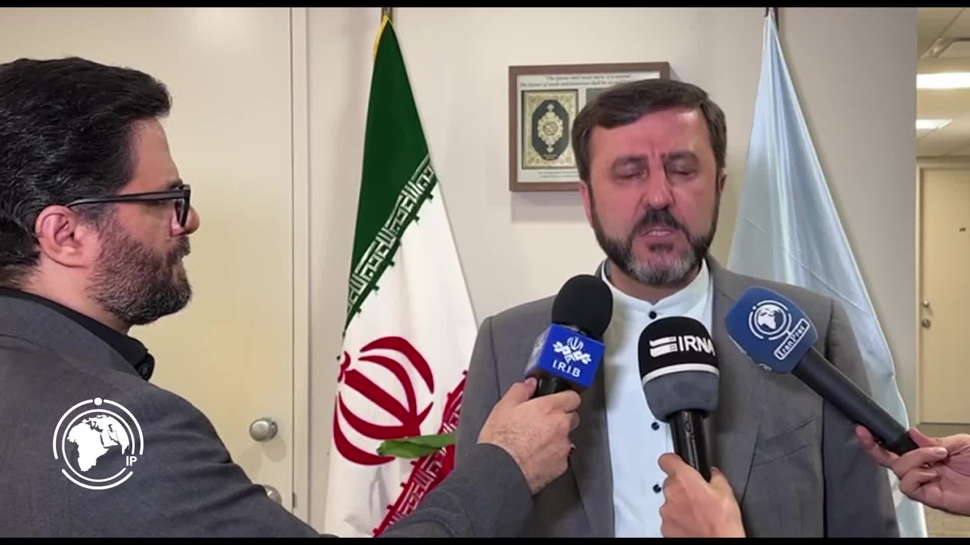Iranpress: نشست دیپلماتیک ایران و سه کشور اروپایی در استانبول