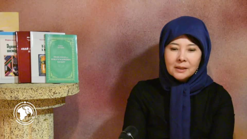 Iranpress: استاد دانشگاه قزاق: انقلاب اسلامی ایران الهام‌بخش و اثرگذار در آسیای مرکزی
