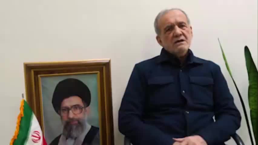 Iranpress: پیام تلویزیونی رئیس جمهور درباره دفاع ملت ایران در جنگ تحمیلی