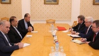 Iranpress: Iran, Russia consult on JCPOA