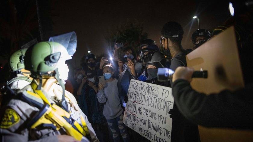 Iranpress: Killing another black man by Los Angeles police triggers fresh outrage 