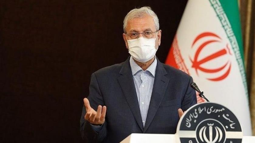 Iranpress: Fighting coronavirus, sanctions; struggle for national survival