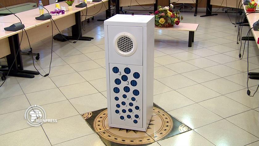 Iranpress: Iranian environmental disinfection device unveiled