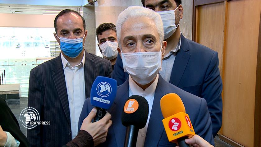 Iranpress: Virtual education opportunity for students living in rural areas: Minister of Science