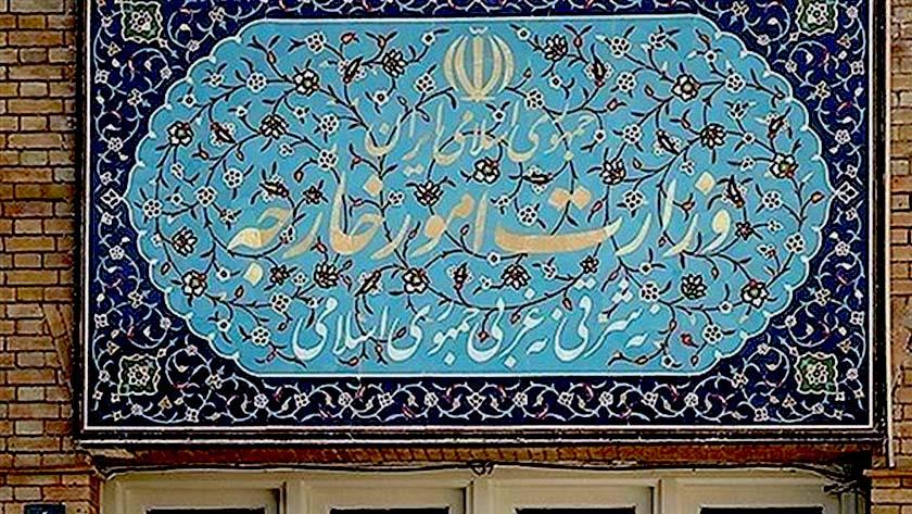 Iranpress: Iran summons German ambassador over interventionist tweets