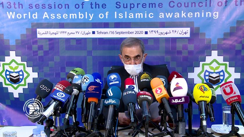 Iranpress: Palestine, first issue in Islamic world: Velayati