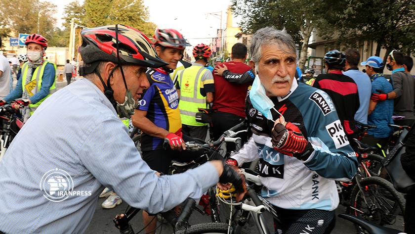 Iranpress: World Car Free Day commemorated in Iran