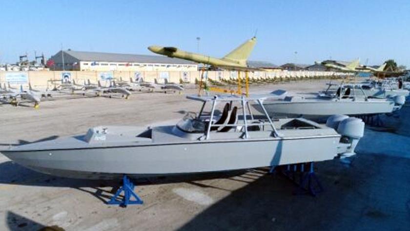 Iranpress: Iranian drones monitor US aircraft carrier fleet