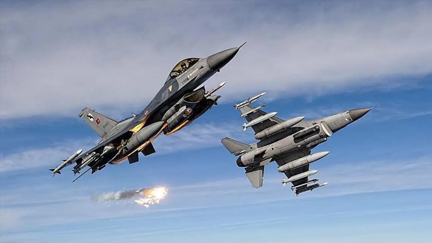 Iranpress: Turkish bombers attack villages in northern Iraq