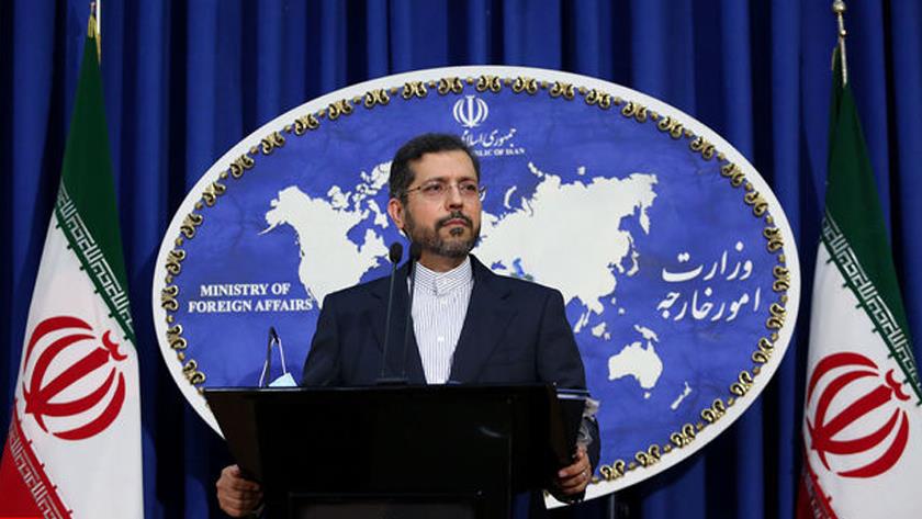 Iranpress: Zarif