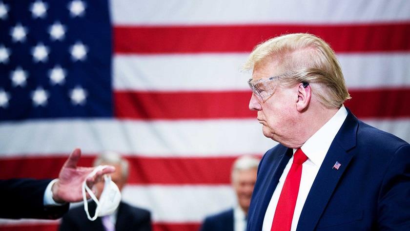 Iranpress: Facebook removes Trump