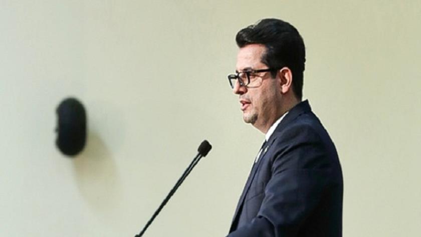 Iranpress: Iranian Amb. warns Trump on threatening Iran