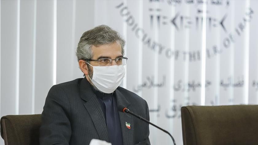 Iranpress: Iran criticises West