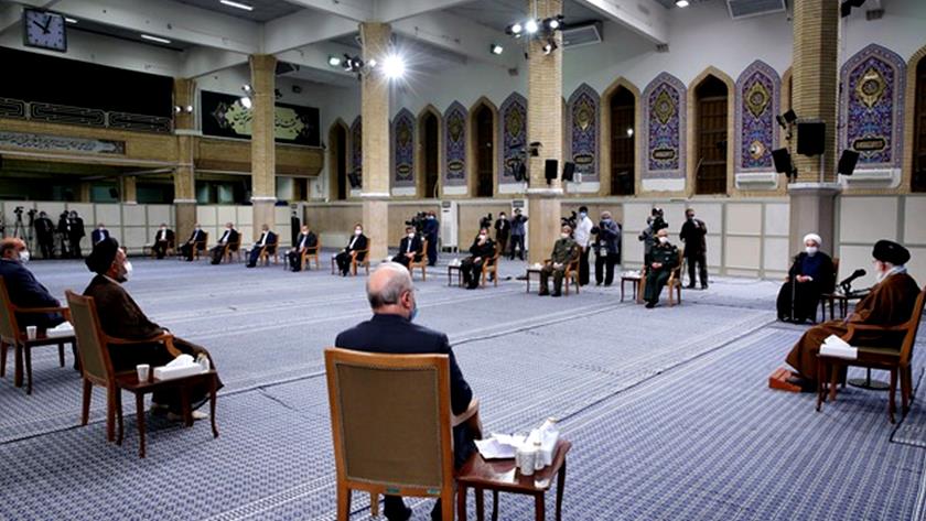 Iranpress: Leader: Country needs cooperation, cohesion more than ever