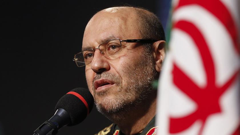 Iranpress: Macron, main culprit of events in France: Leader advisor