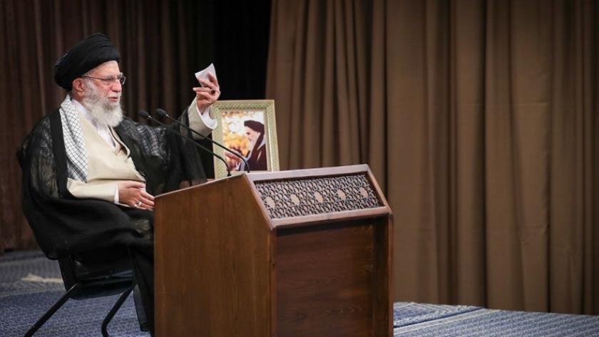 Iranpress: Leader