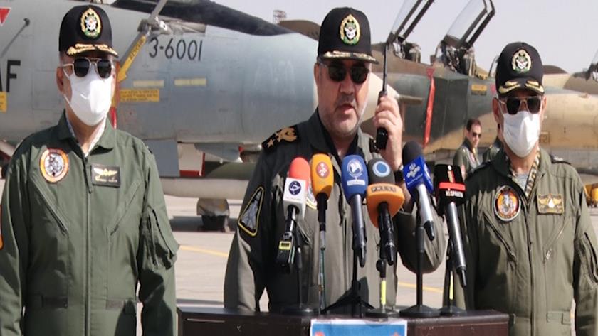 Iranpress: Iran army