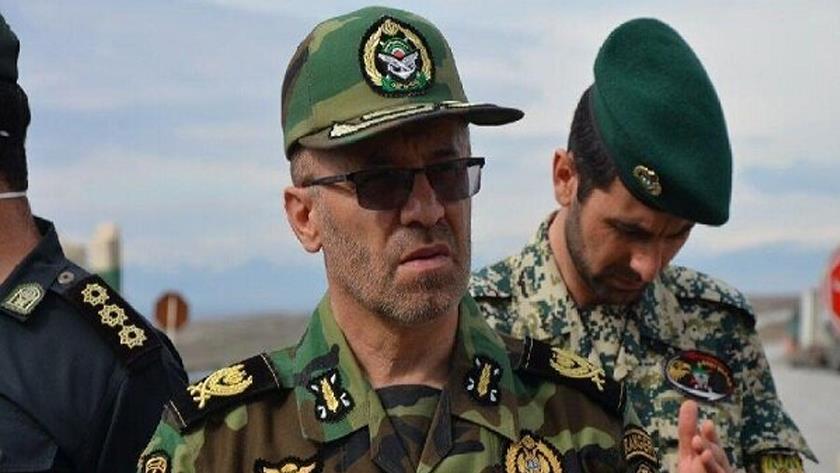 Iranpress: Iran deploys military units near Karabakh borders