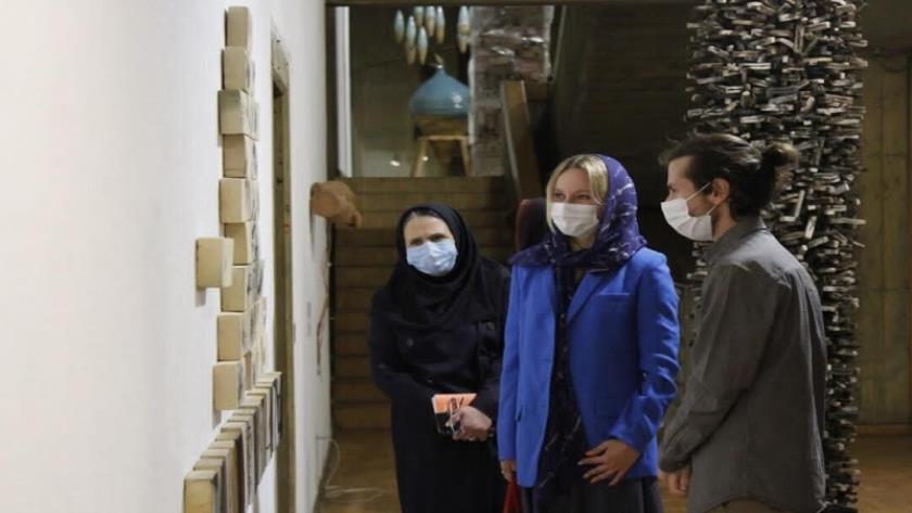 Iranpress: Iran, Italy to begin a new era of cultural, artistic relations