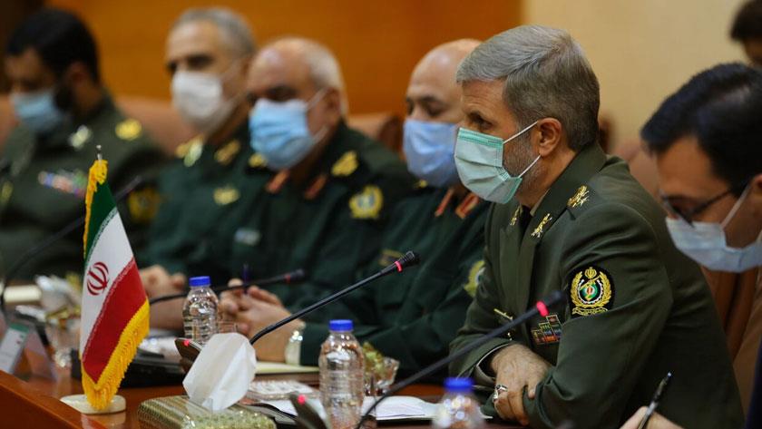 Iranpress: Iran ready to meet Iraqi Army
