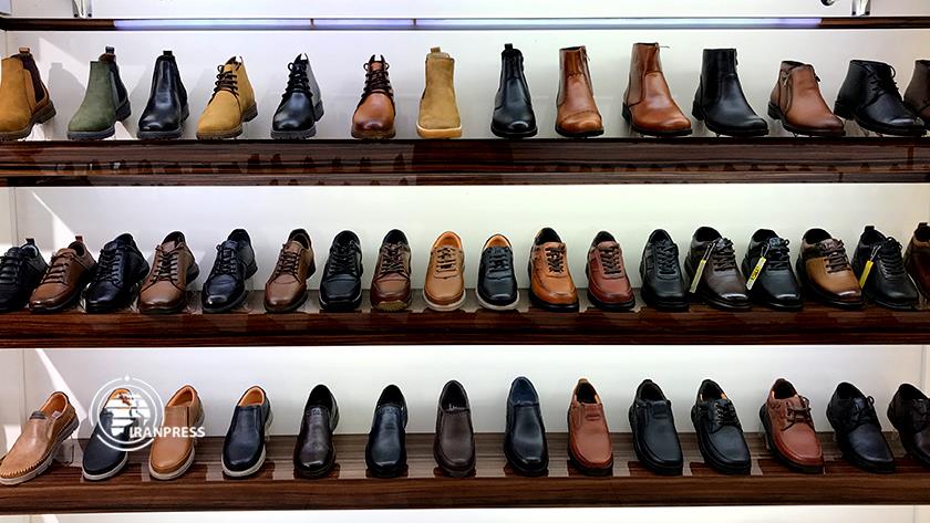 Iranpress: Tabriz leather shoes, well known in the world