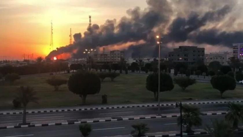 Iranpress: Yemeni army launches missile attacks on Saudi Aramco