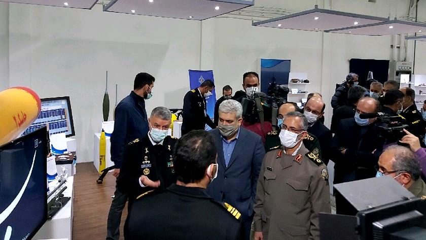 Iranpress: Exhibition of specialized achievements of Iran Army