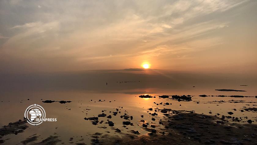 Iranpress: Beautiful autumn sunset scenery from Iran