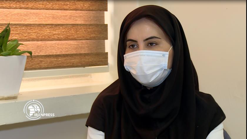 Iranpress: Can breastfeeding transmit coronavirus to infant?