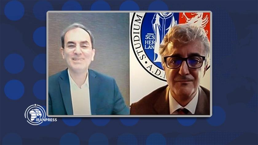 Iranpress: Iran, Italy call for expansion of cultural ties