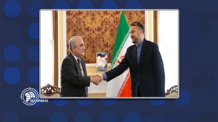 Iranpress: US hegemony over world declining rapidly: Amir-Abdollahian