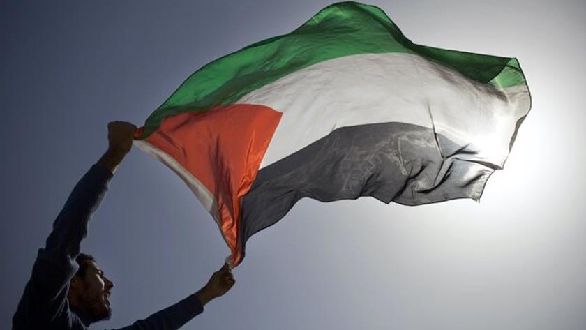 Iranpress: Morrocan activists stage protest on normalization of ties with Isreal