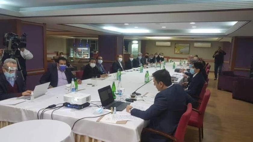 Iranpress: Joint technical commission of Iran, Azerbaijan held in Nakhchivan